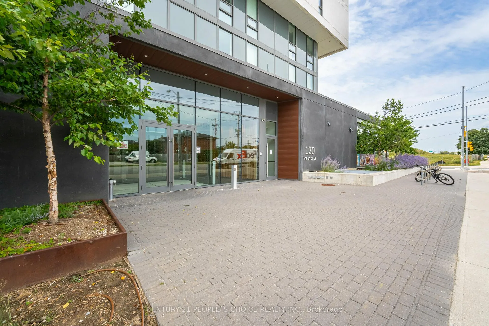 Photo 30 of Unit 301, 120 Varna Drive, Toronto, Englemount-Lawrence — HOMEH