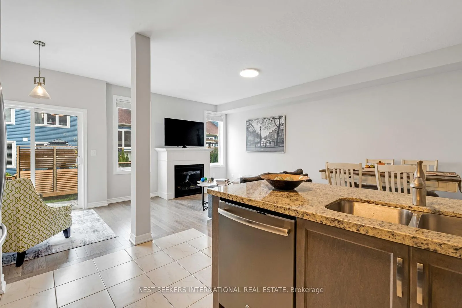 Photo 16 of 47 Lett Avenue, Collingwood — HOMEH