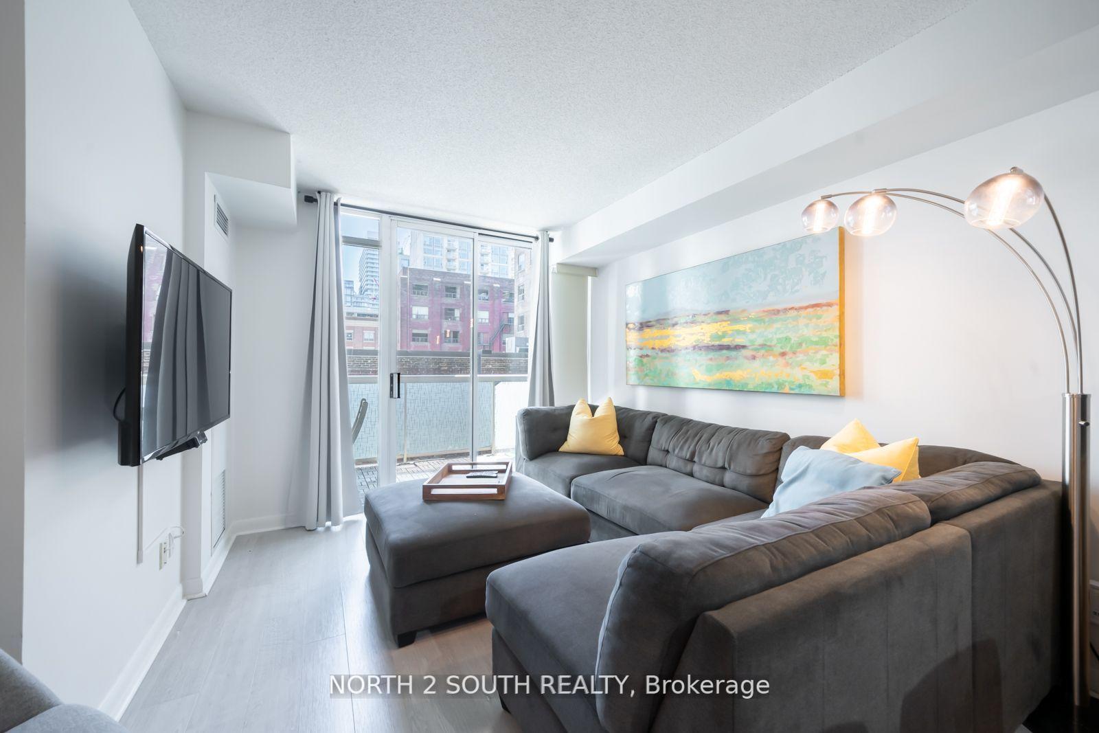 Photo 5 of Unit 214, 323 Richmond Street E, Toronto, Moss Park — HOMEH