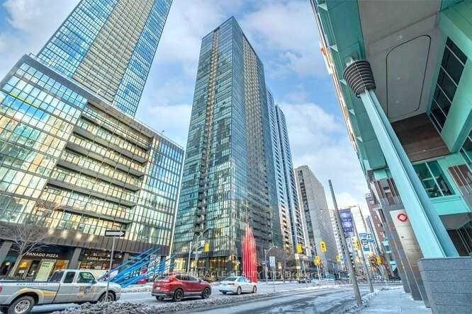Photo 4 of Unit 4108, 110 Charles Street E, Toronto, Church-Yonge Corridor — HOMEH