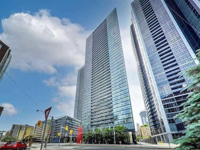 Photo 6 of Unit 4108, 110 Charles Street E, Toronto, Church-Yonge Corridor — HOMEH