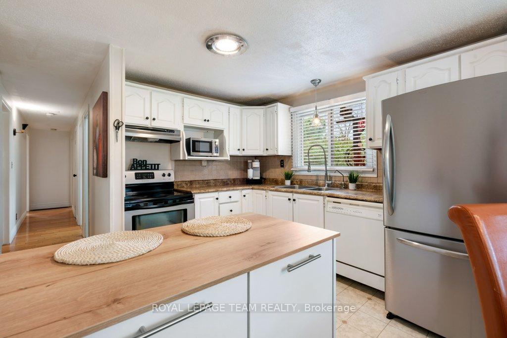 Photo 16 of 49 Sophia Street, Edwardsburgh/Cardinal, Edwardsburgh/Cardinal Twp — HOMEH