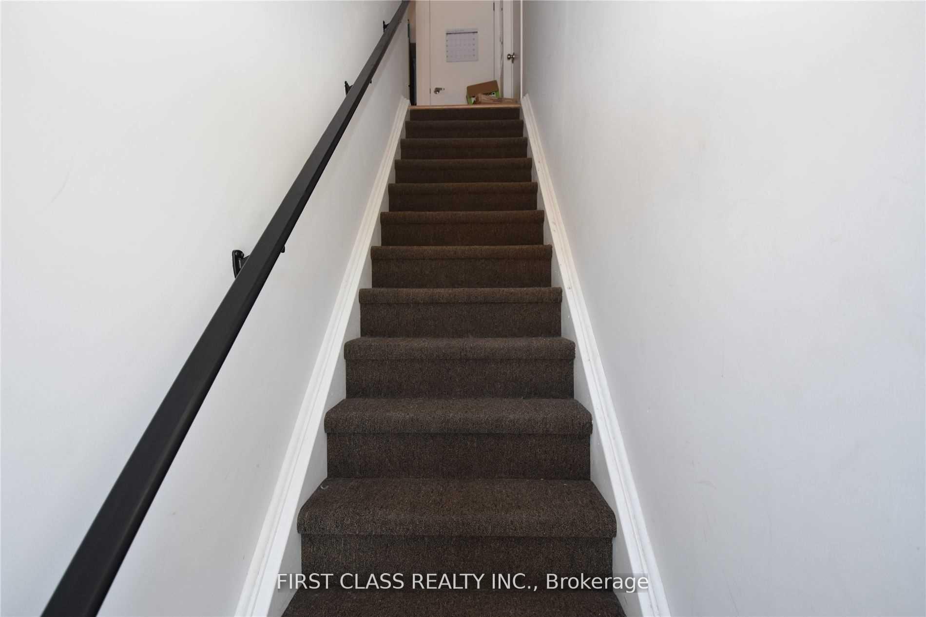 Photo 2 of Unit 88 - #1, 1760 Simcoe Street N, Oshawa, Samac — HOMEH