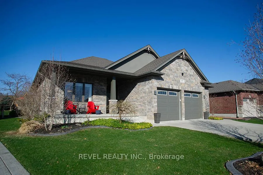 Photo 3 of 87 Allandale Crescent, Norfolk, Simcoe — HOMEH