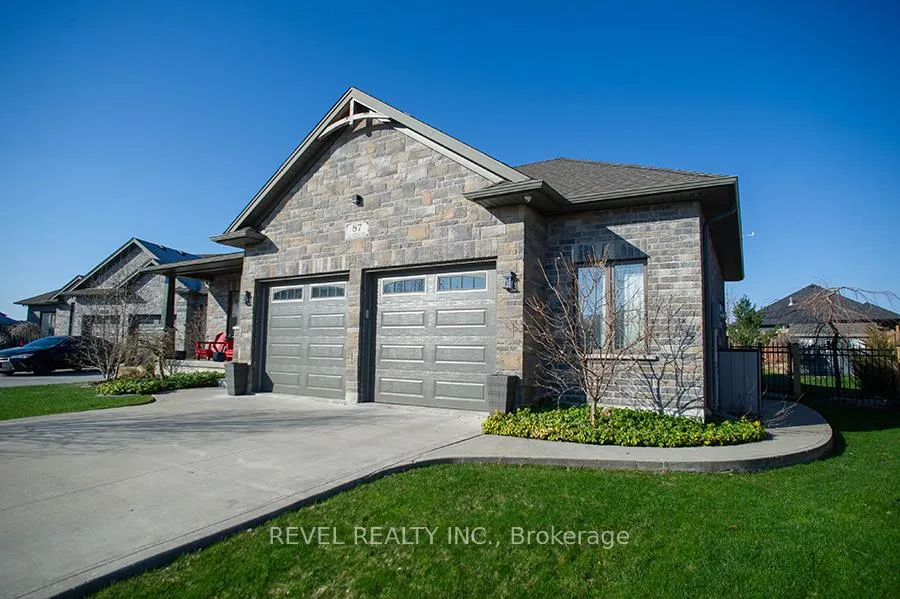 Photo 4 of 87 Allandale Crescent, Norfolk, Simcoe — HOMEH