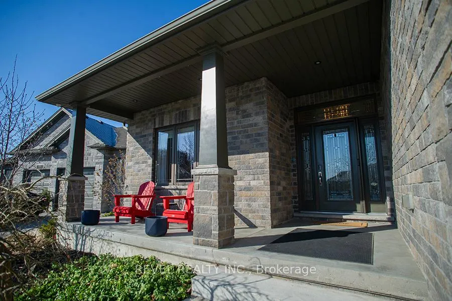 Photo 5 of 87 Allandale Crescent, Norfolk, Simcoe — HOMEH