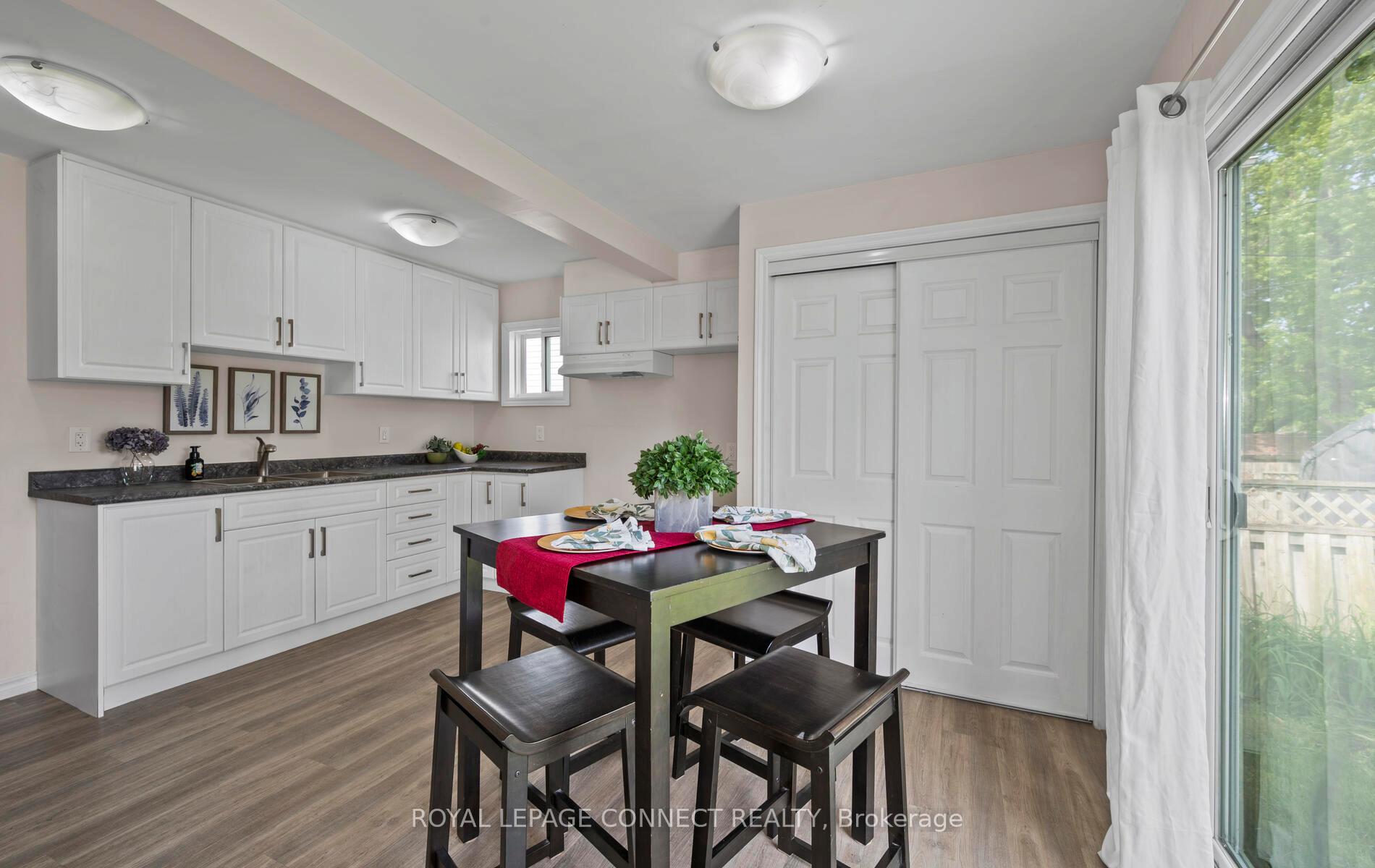 Photo 6 of 10 Queen Street, Ajax, Central — HOMEH