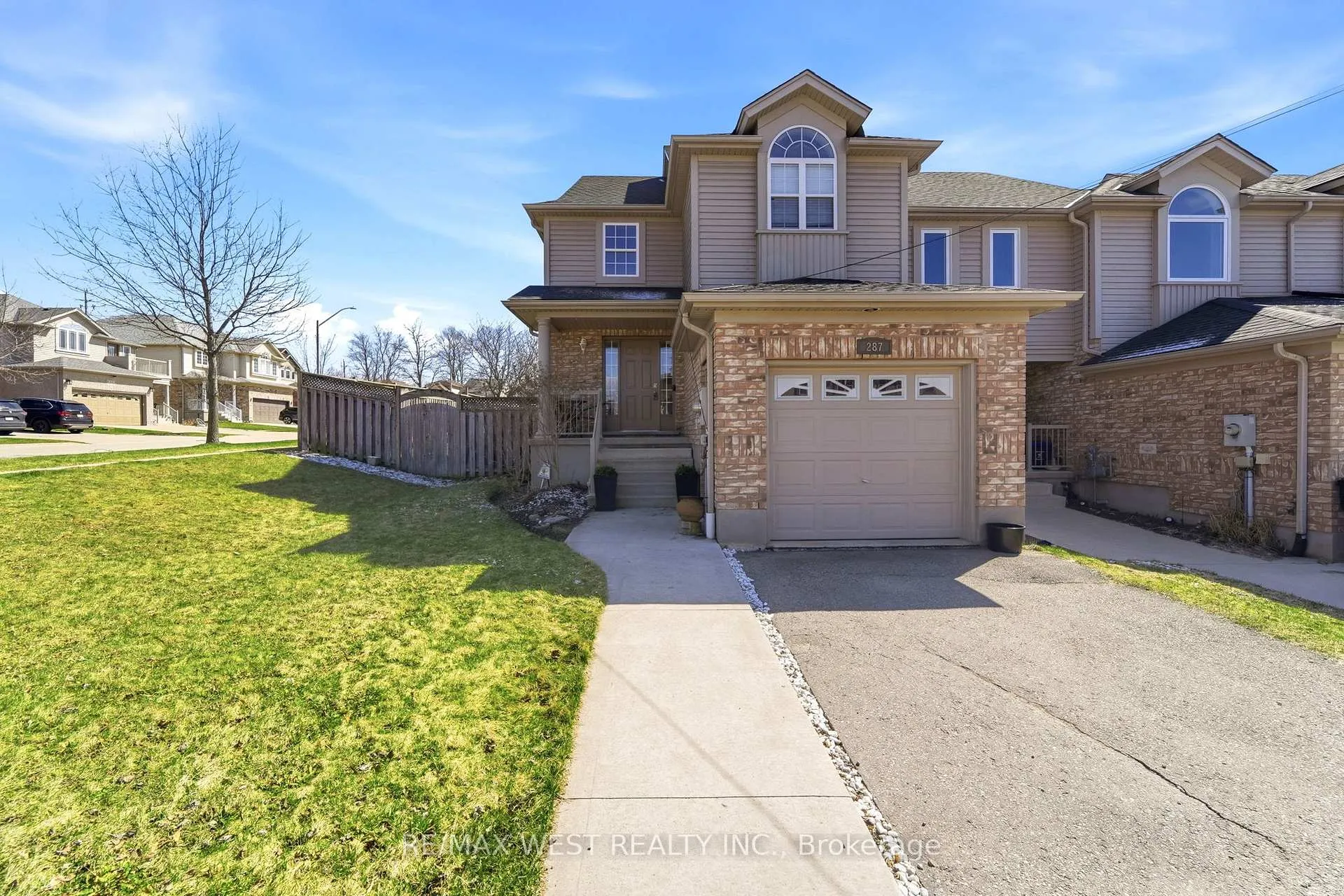 Photo 1 of 287 Mcmeeken Drive, Cambridge — HOMEH