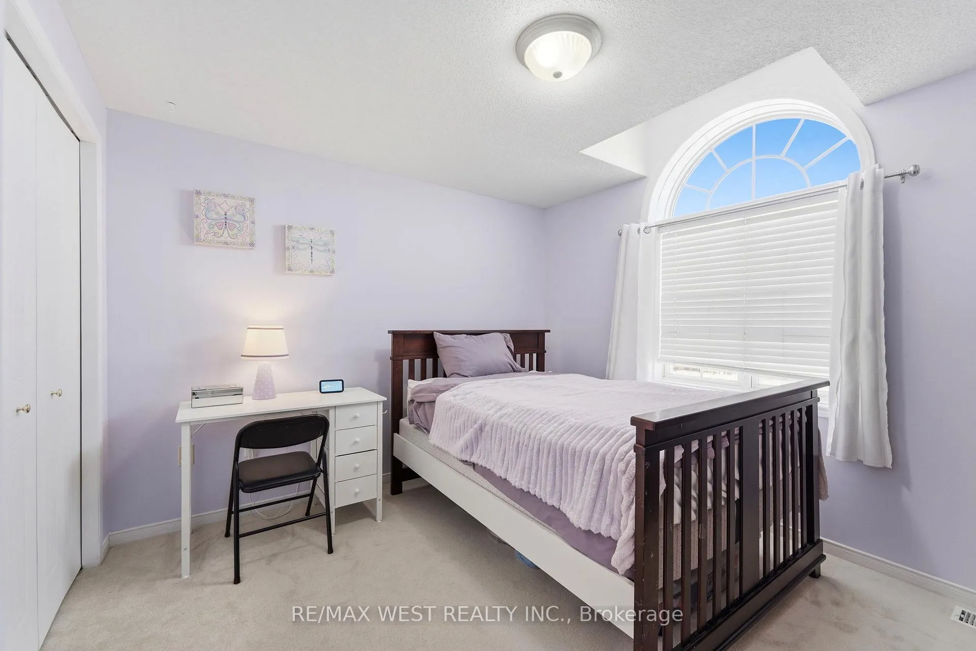 Photo 7 of 287 Mcmeeken Drive, Cambridge — HOMEH