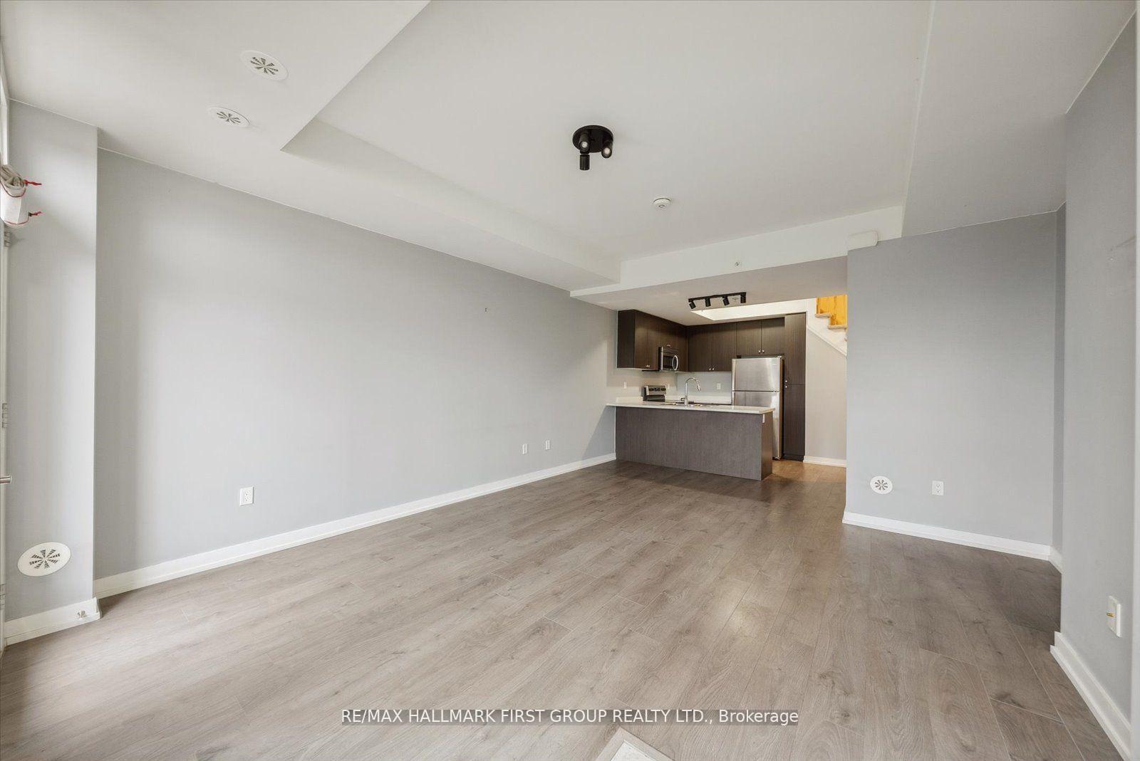 Photo 2 of Unit 405, 1555 Kingston Road, Pickering, Town Centre — HOMEH
