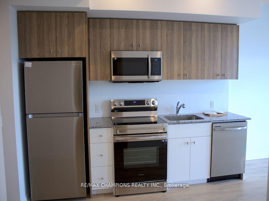 Photo 8 of Unit 302, 101 Golden Eagle Road, Waterloo — HOMEH