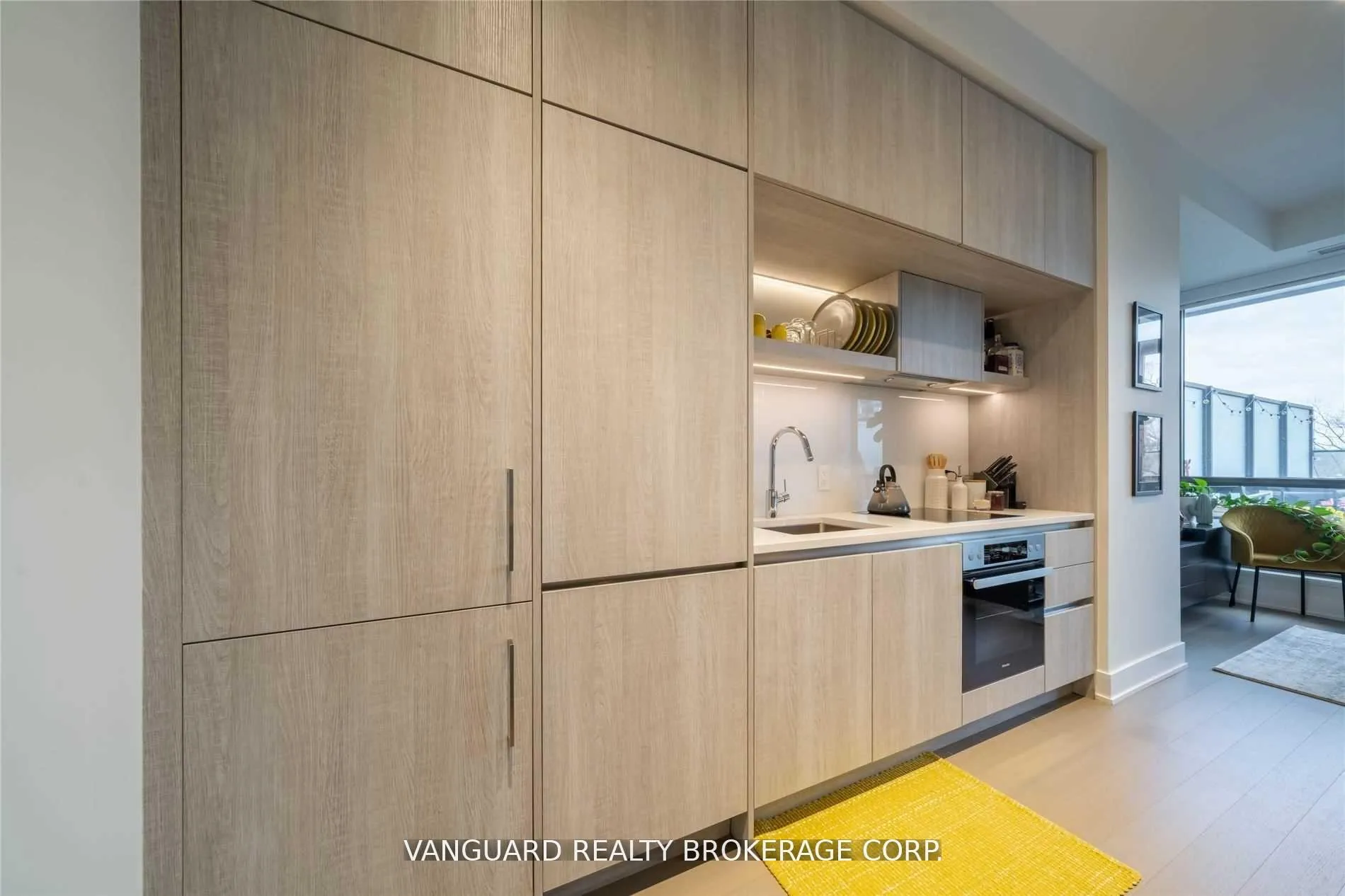 Photo 11 of Unit 213, 6 Jackes Avenue, Toronto, Rosedale-Moore Park — HOMEH
