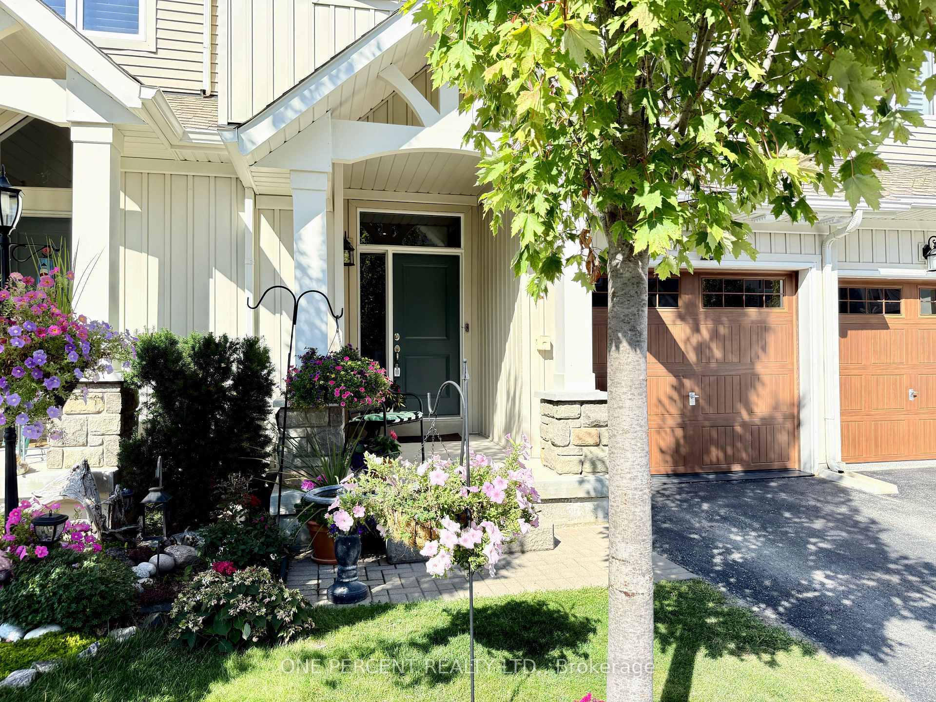 Front of 21 Lett Avenue