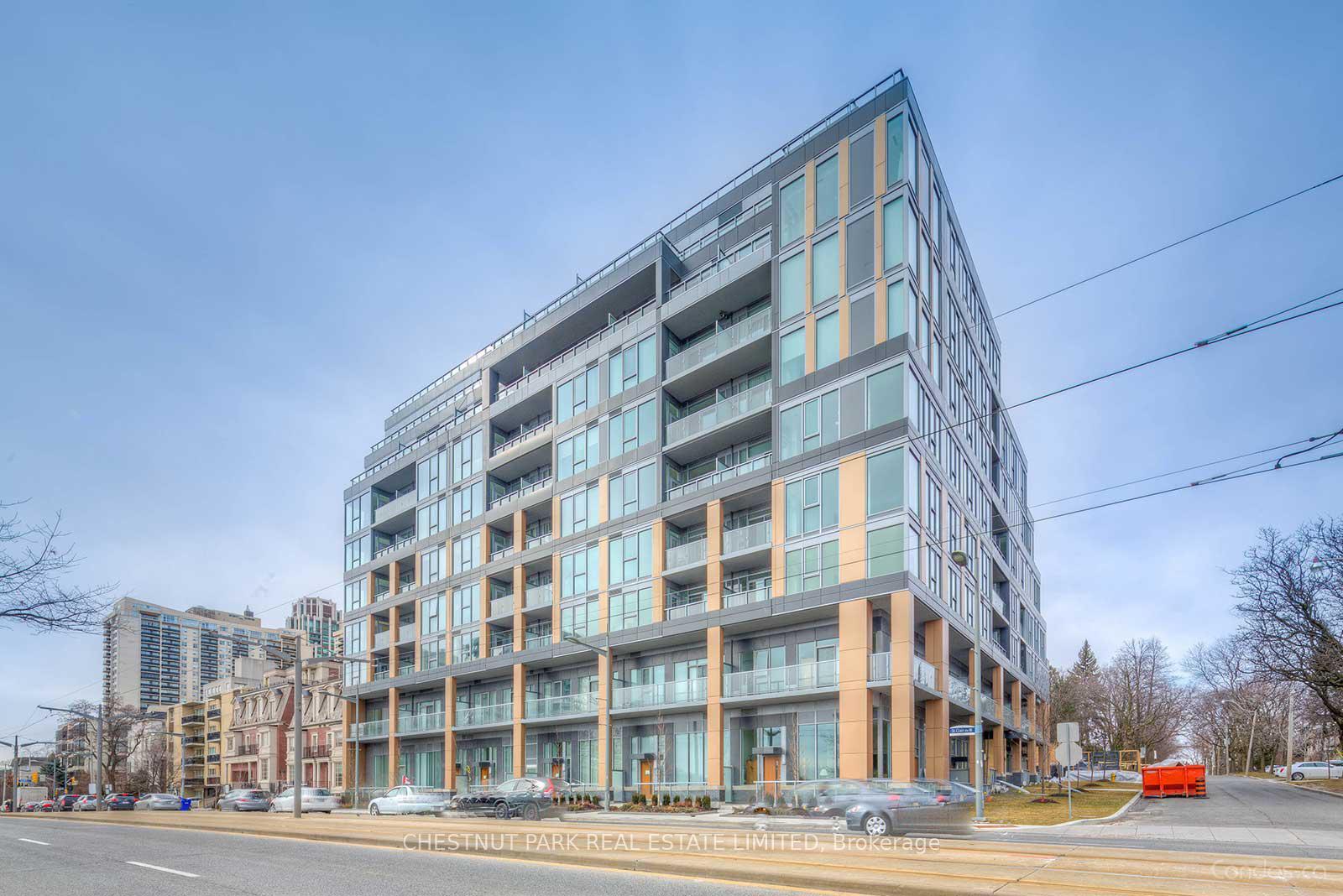 Front of Unit 601, 6 Parkwood Avenue