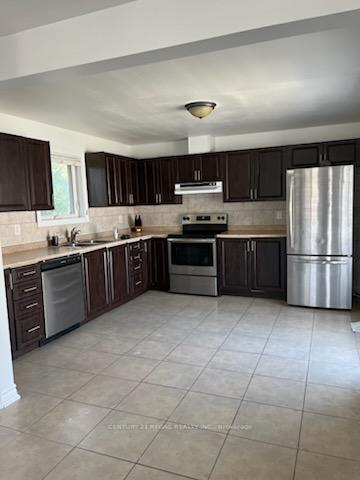 Photo 2 of 208 Tiffin Street, Barrie, 400 North — HOMEH