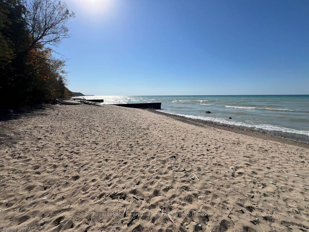Photo 39 of 32 Glass St, Bluewater, Bayfield — HOMEH