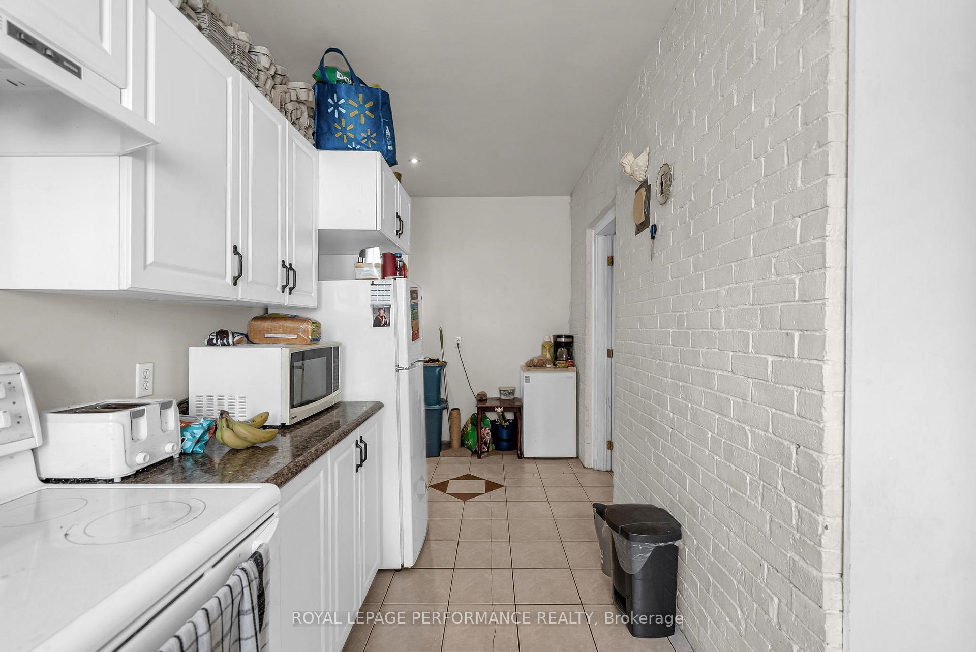 Photo 12 of 338 Water Street E, Cornwall — HOMEH