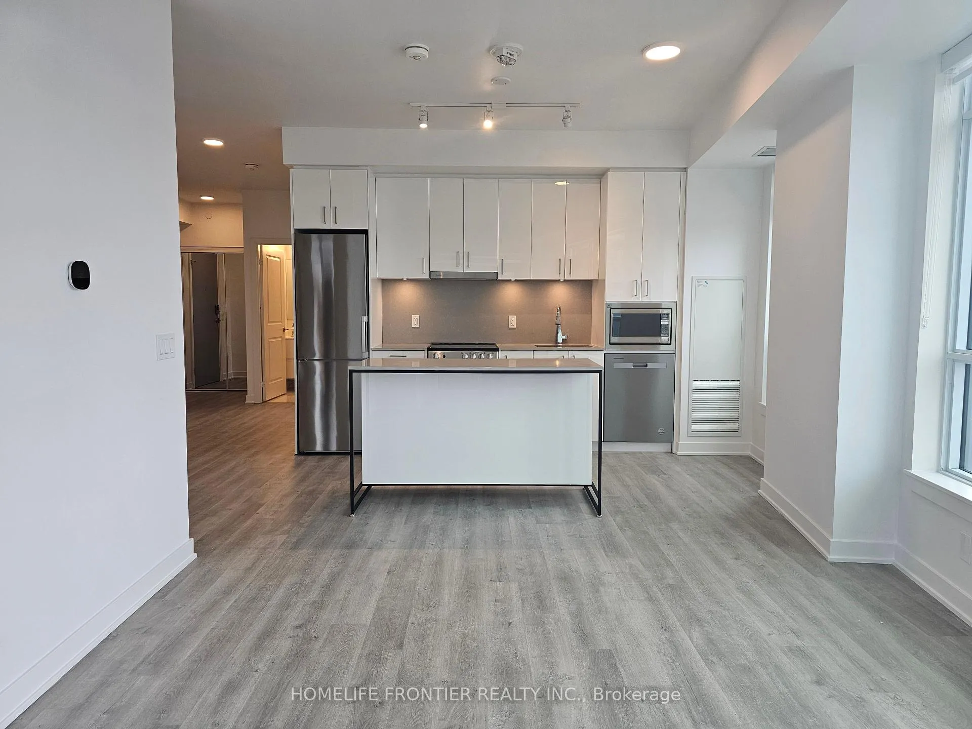 Photo 11 of Unit 2607, 30 Upper Mall Way, Vaughan, Brownridge — HOMEH