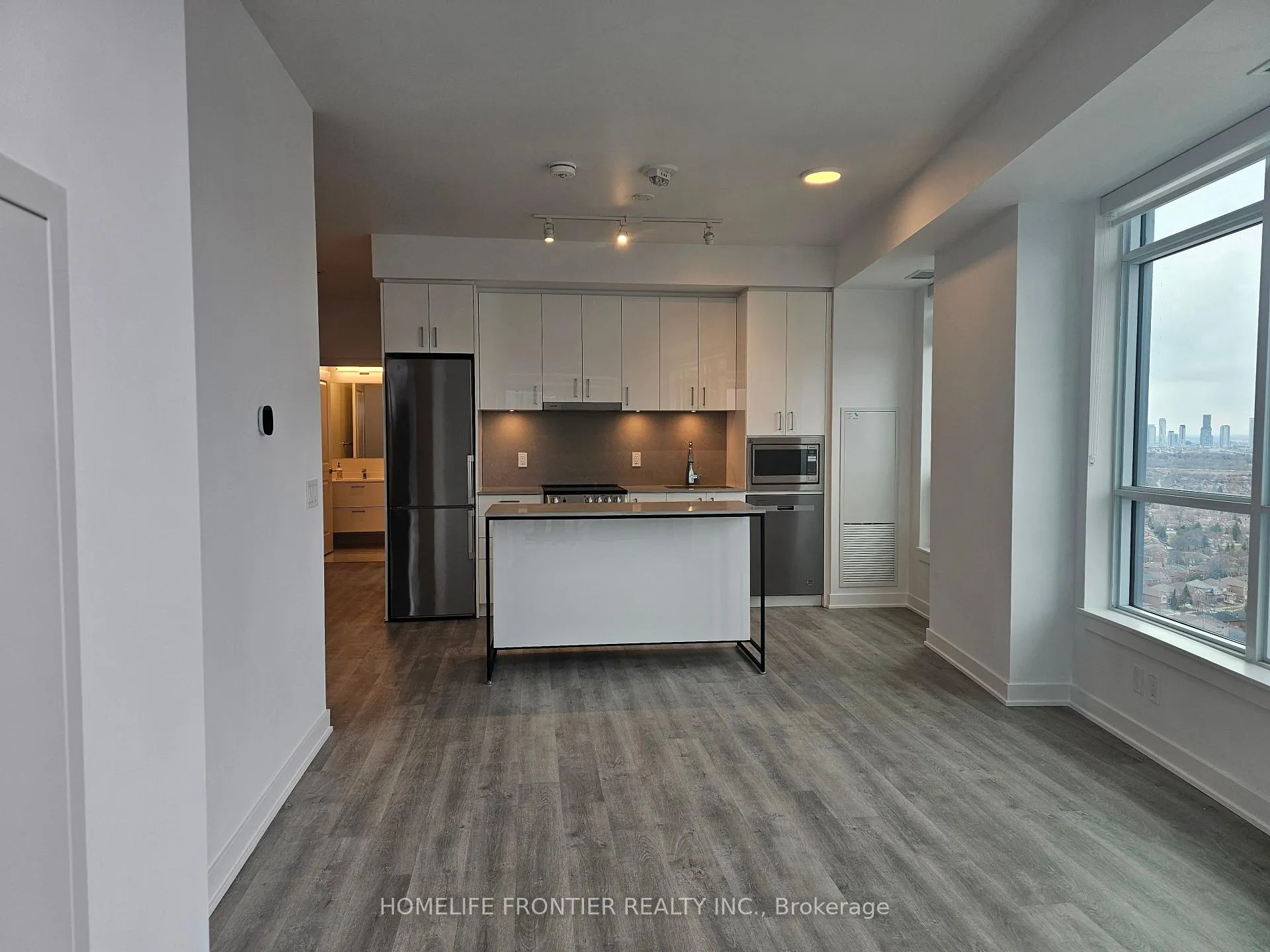 Photo 13 of Unit 2607, 30 Upper Mall Way, Vaughan, Brownridge — HOMEH