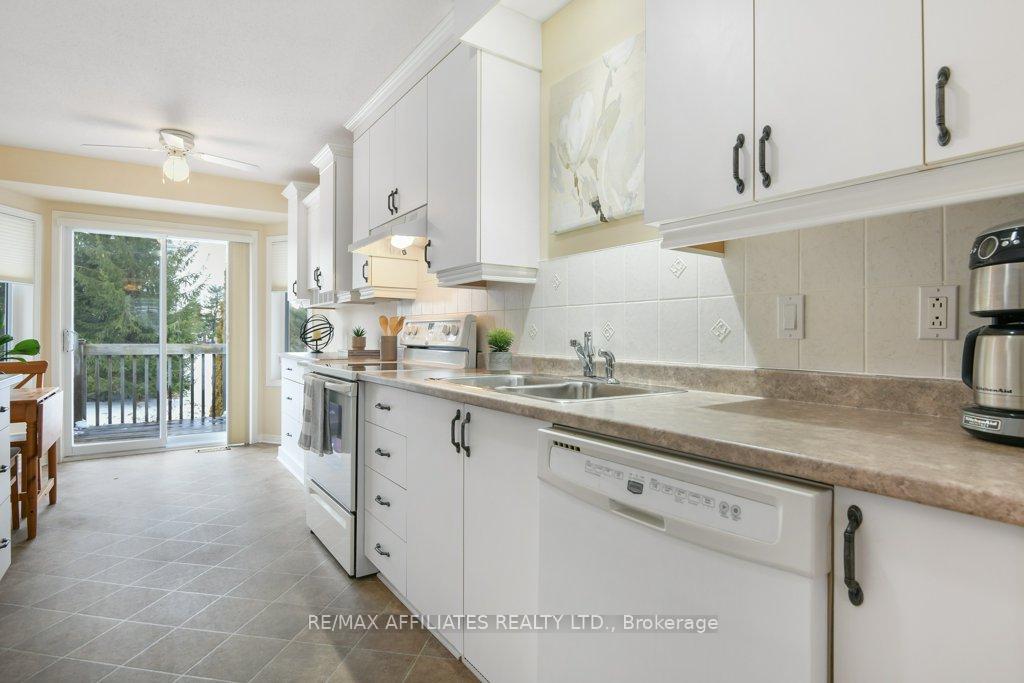 Photo 11 of 414 Flora Street, Carleton Place — HOMEH