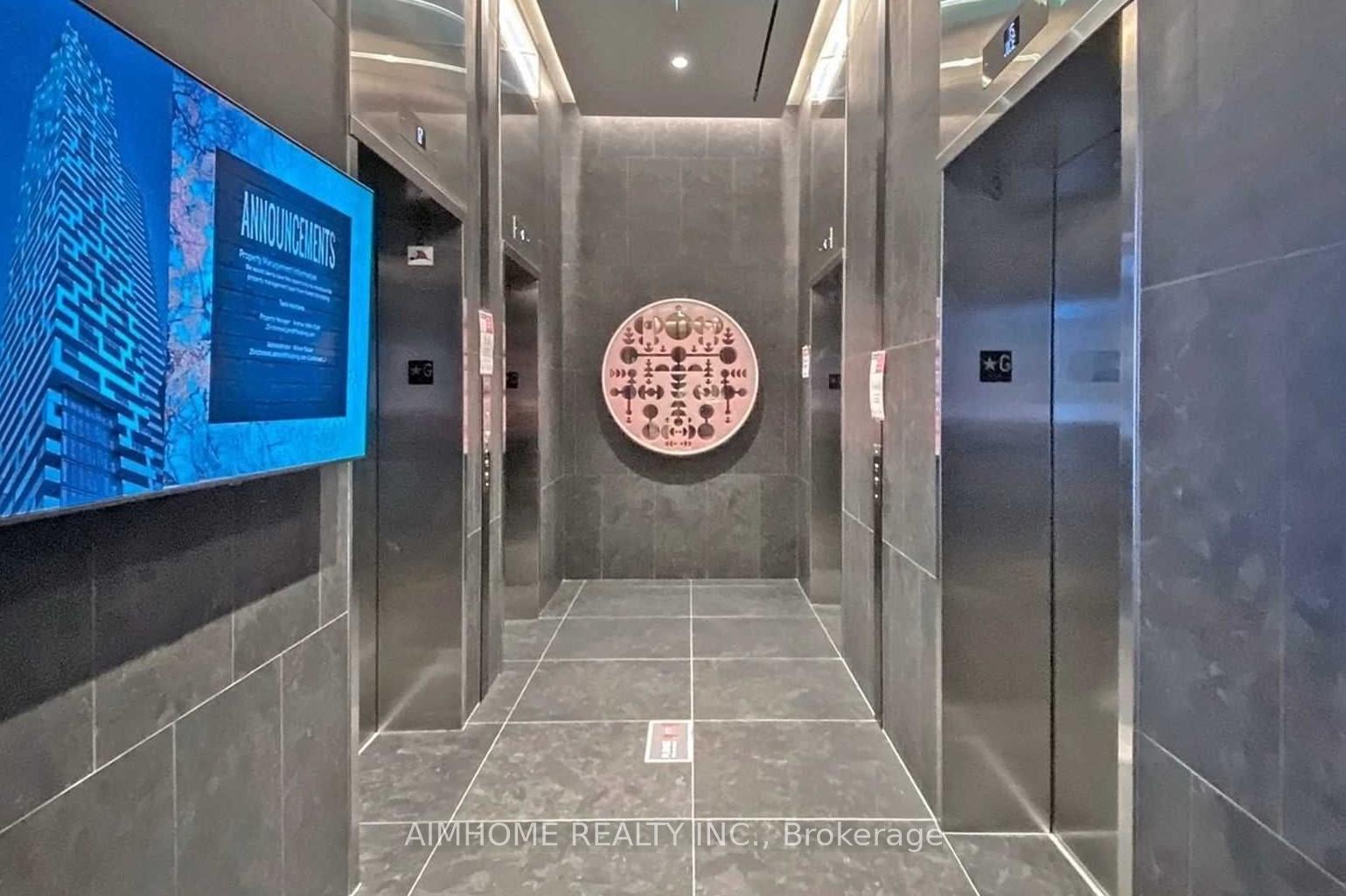 Photo 3 of Unit 1511, 25 Richmond Street E, Toronto, Church-Yonge Corridor — HOMEH