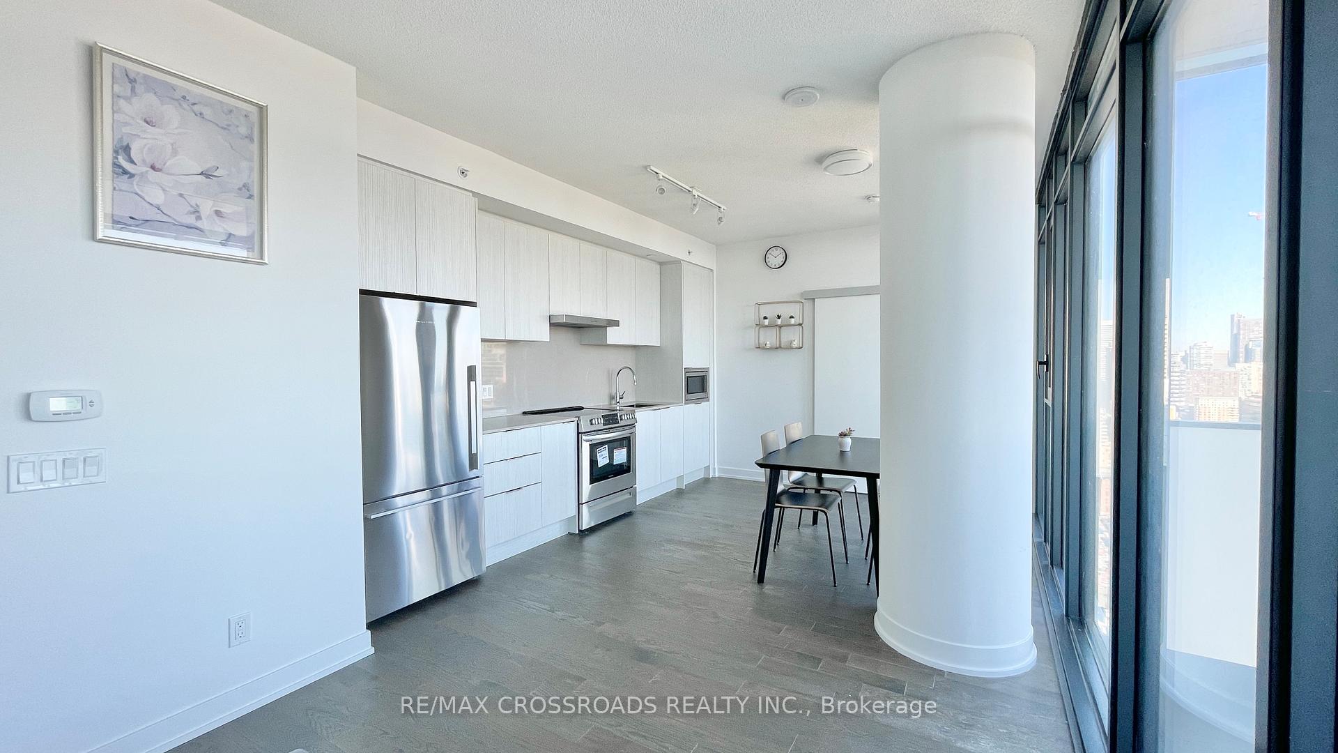 Photo 5 of Unit 2816, 25 Richmond Street E, Toronto, Church-Yonge Corridor — HOMEH