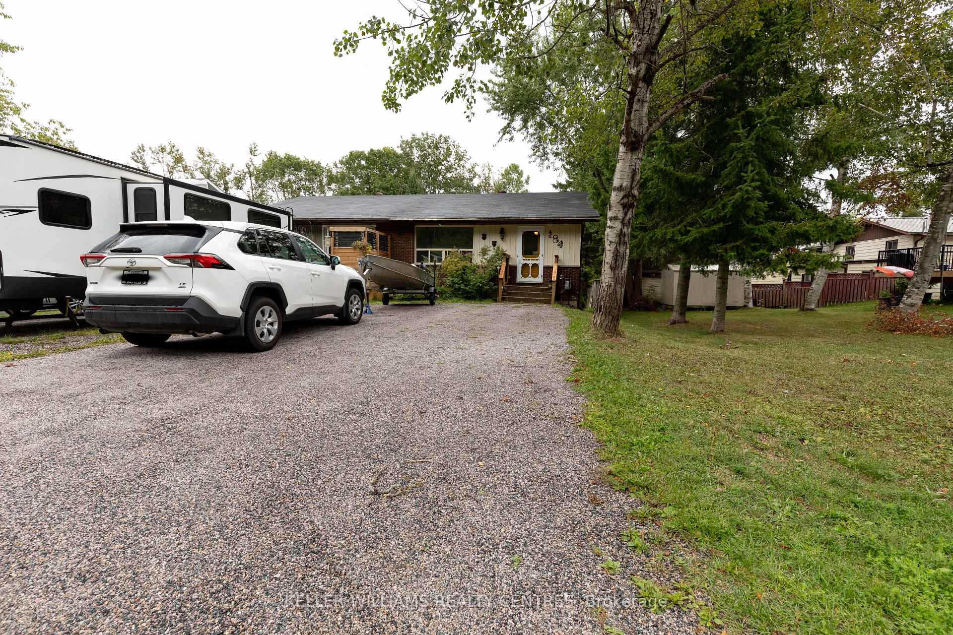 Front of 184 Fernwood Drive
