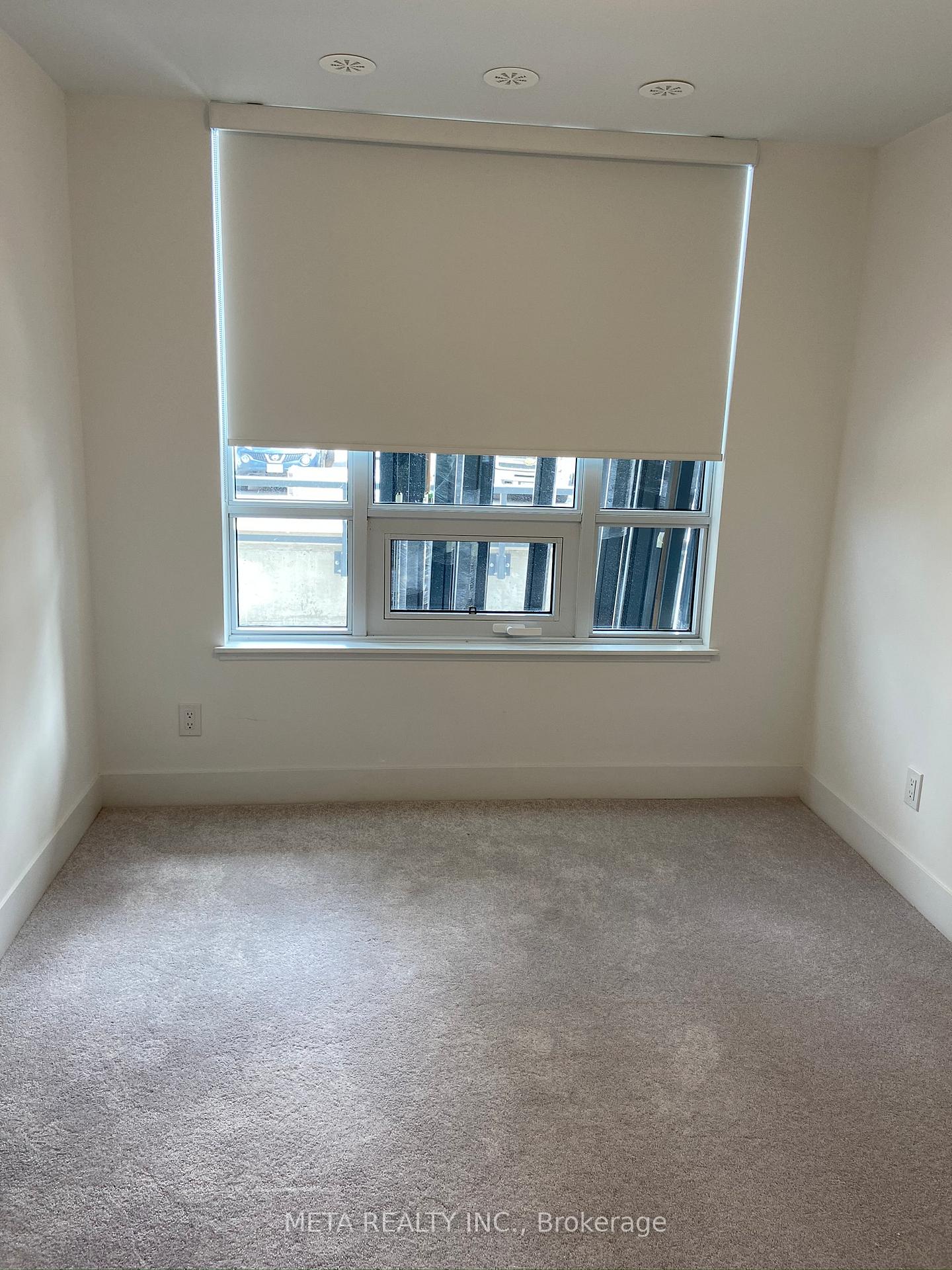 Photo 4 of Unit 5, 1245 Bayly Street, Pickering, Bay Ridges — HOMEH