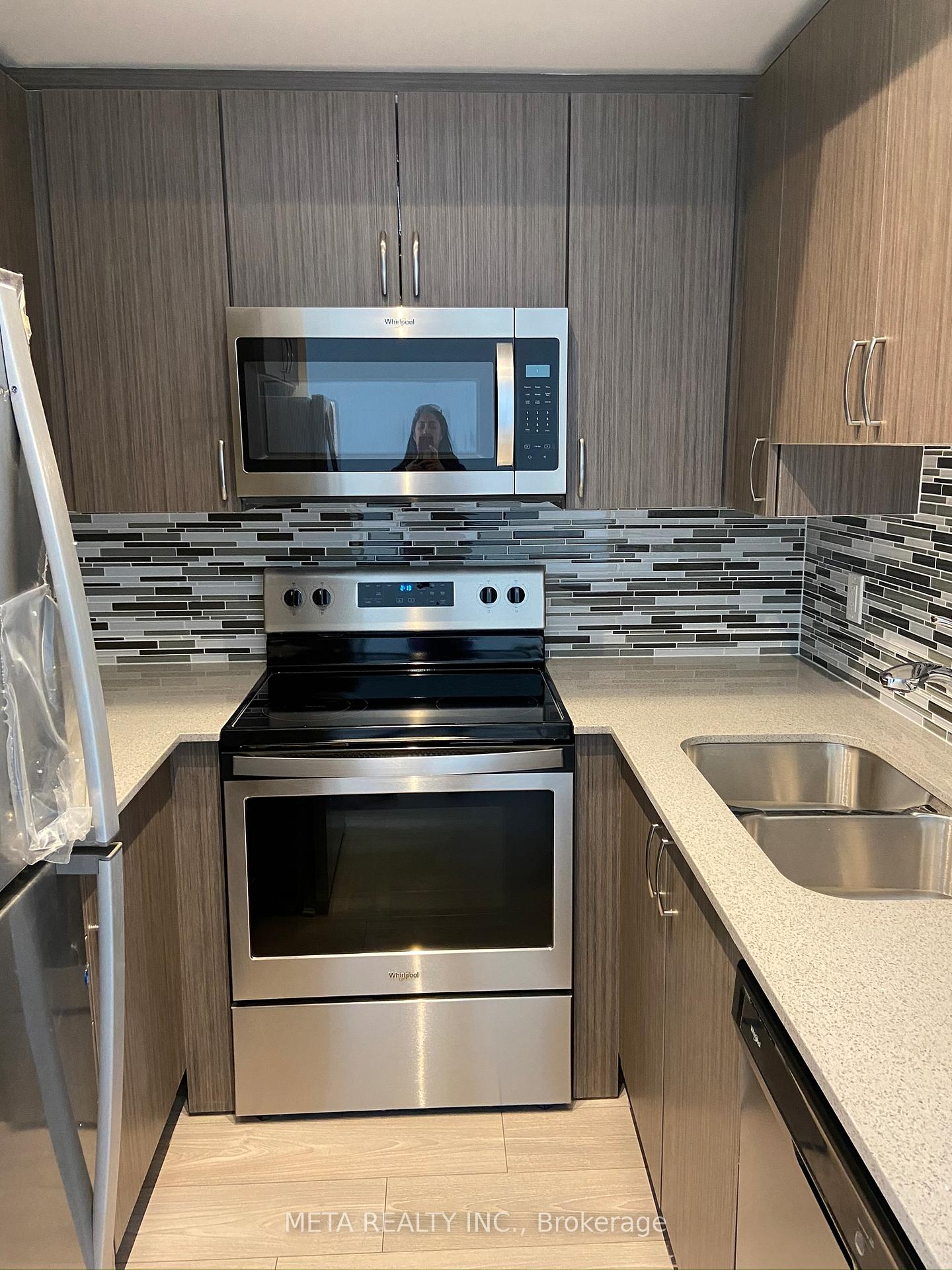 Photo 7 of Unit 5, 1245 Bayly Street, Pickering, Bay Ridges — HOMEH