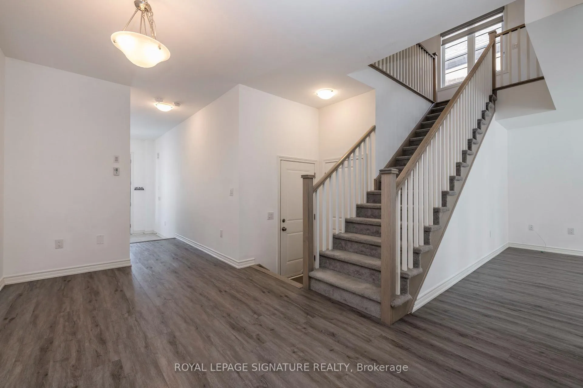 Photo 4 of 5 Sassafras Road, Springwater, Midhurst — HOMEH