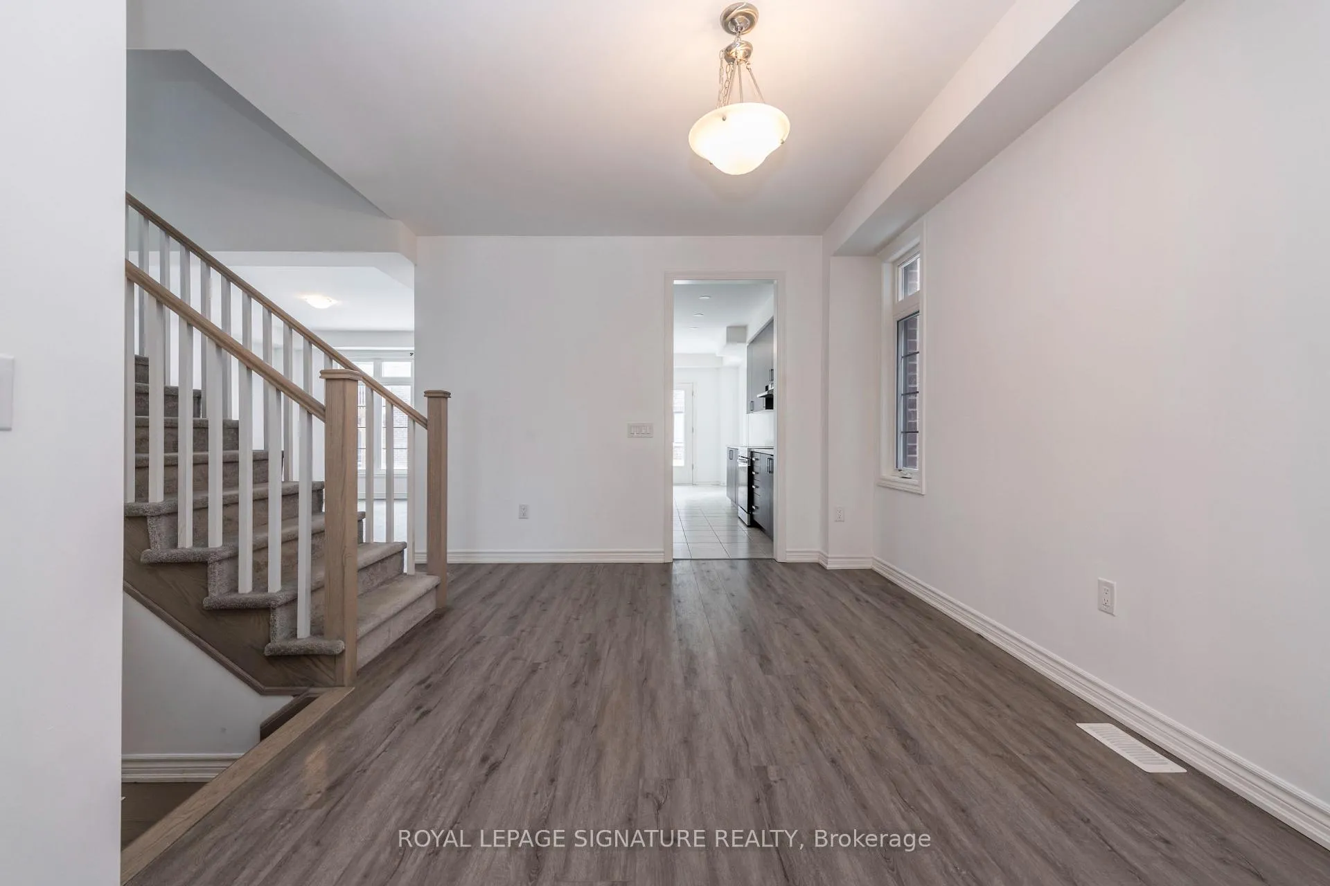 Photo 5 of 5 Sassafras Road, Springwater, Midhurst — HOMEH