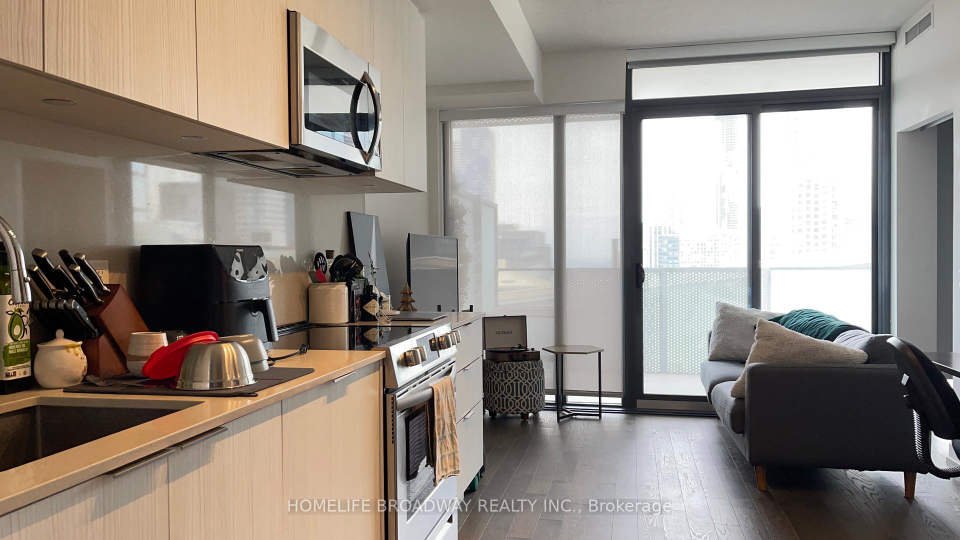 Photo 1 of Unit 2204, 25 Richmond Street E, Toronto, Church-Yonge Corridor — HOMEH