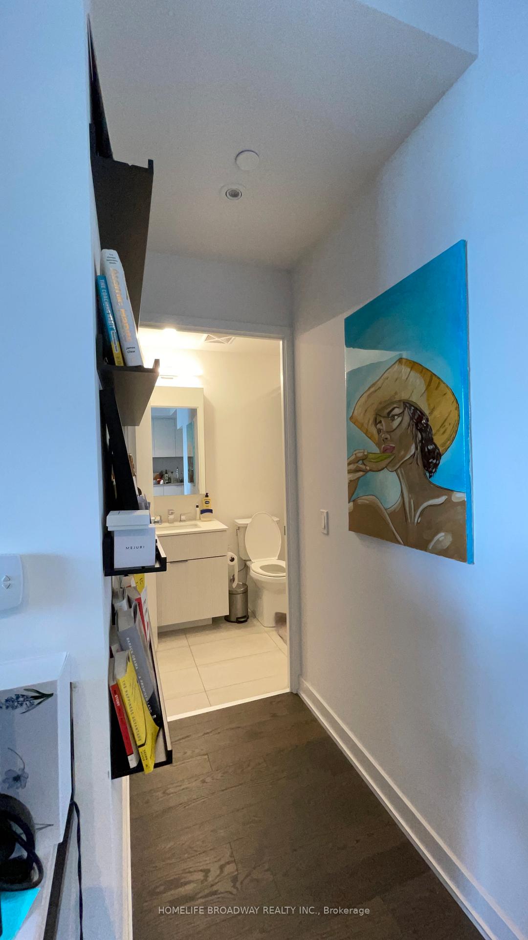 Photo 6 of Unit 2204, 25 Richmond Street E, Toronto, Church-Yonge Corridor — HOMEH