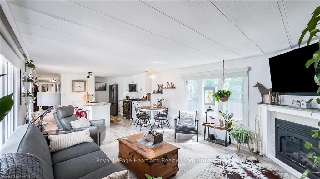 Photo 16 of 2B Algonquin Lane, Cramahe, Colborne — HOMEH