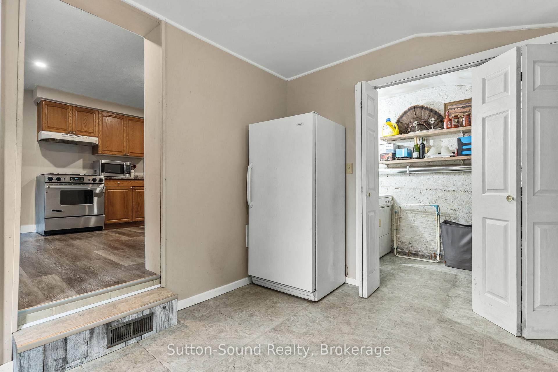 Photo 17 of 17 Crawford Street, Chatsworth — HOMEH