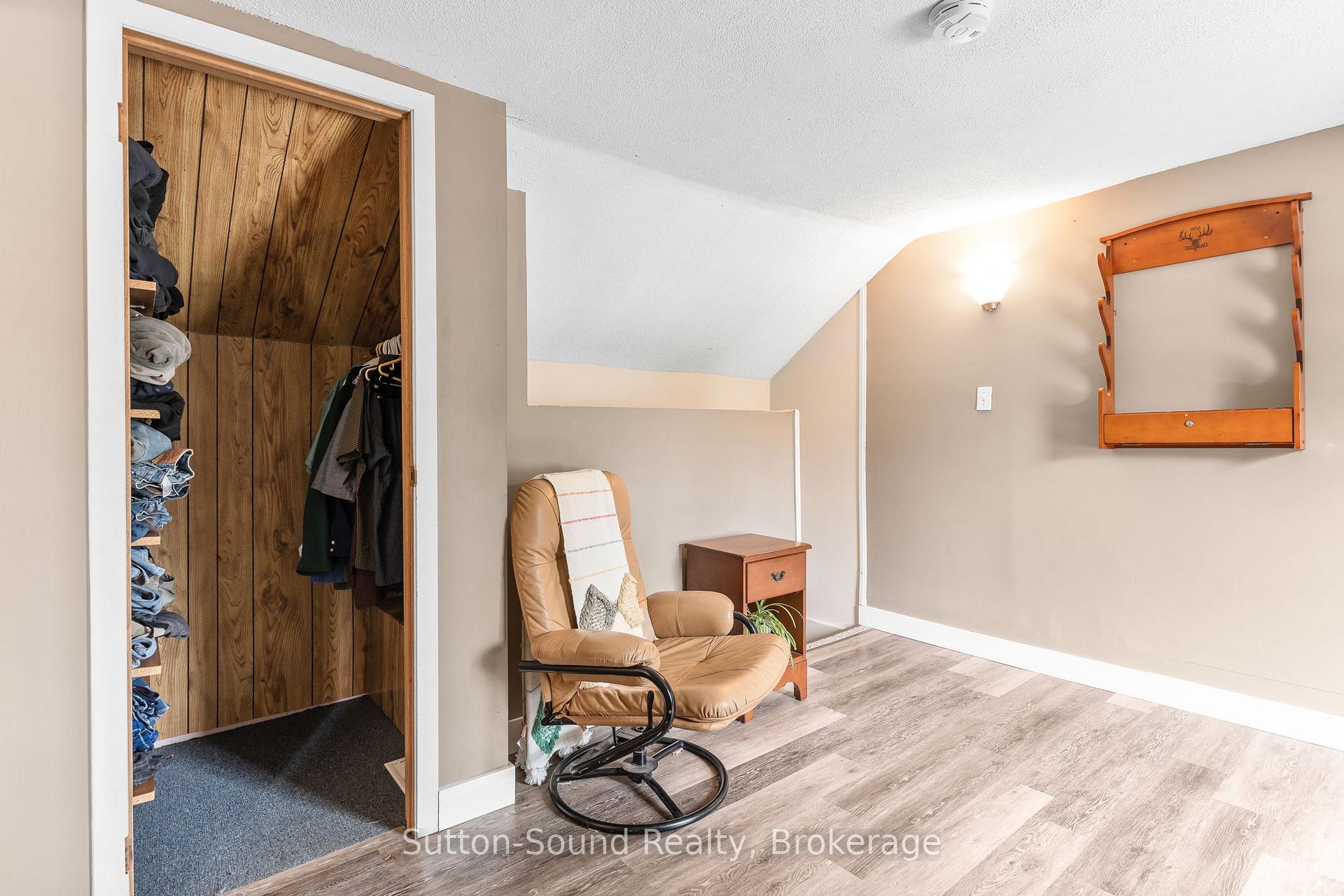 Photo 18 of 17 Crawford Street, Chatsworth — HOMEH