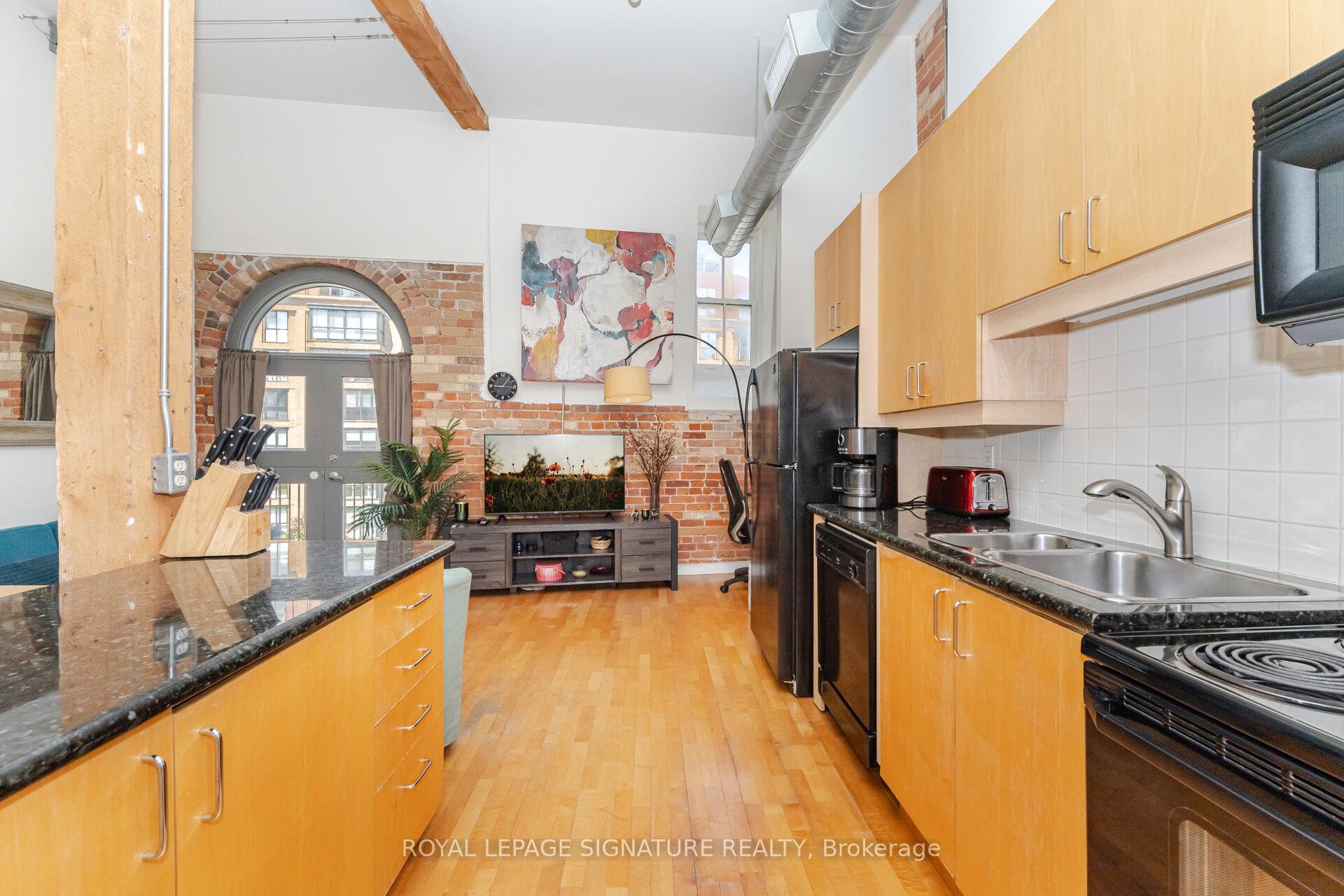 Photo 7 of Unit 414, 81A Front Street E, Toronto, Waterfront Communities — HOMEH