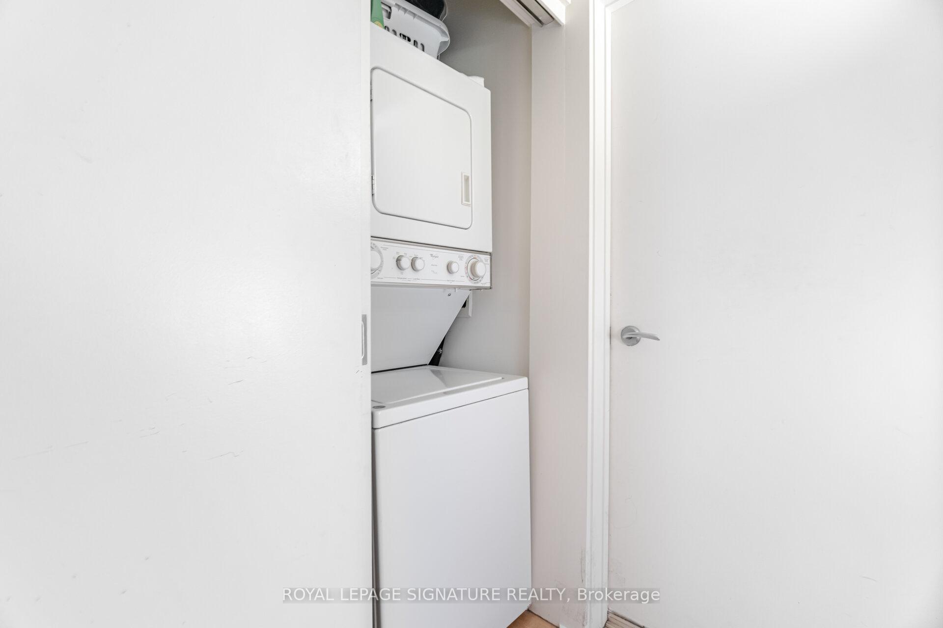 Photo 13 of Unit 414, 81A Front Street E, Toronto, Waterfront Communities — HOMEH