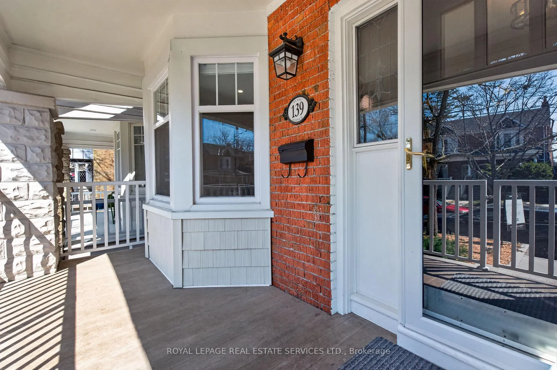 Photo 2 of 139 Evans Avenue, Toronto, Runnymede-Bloor West Village — HOMEH