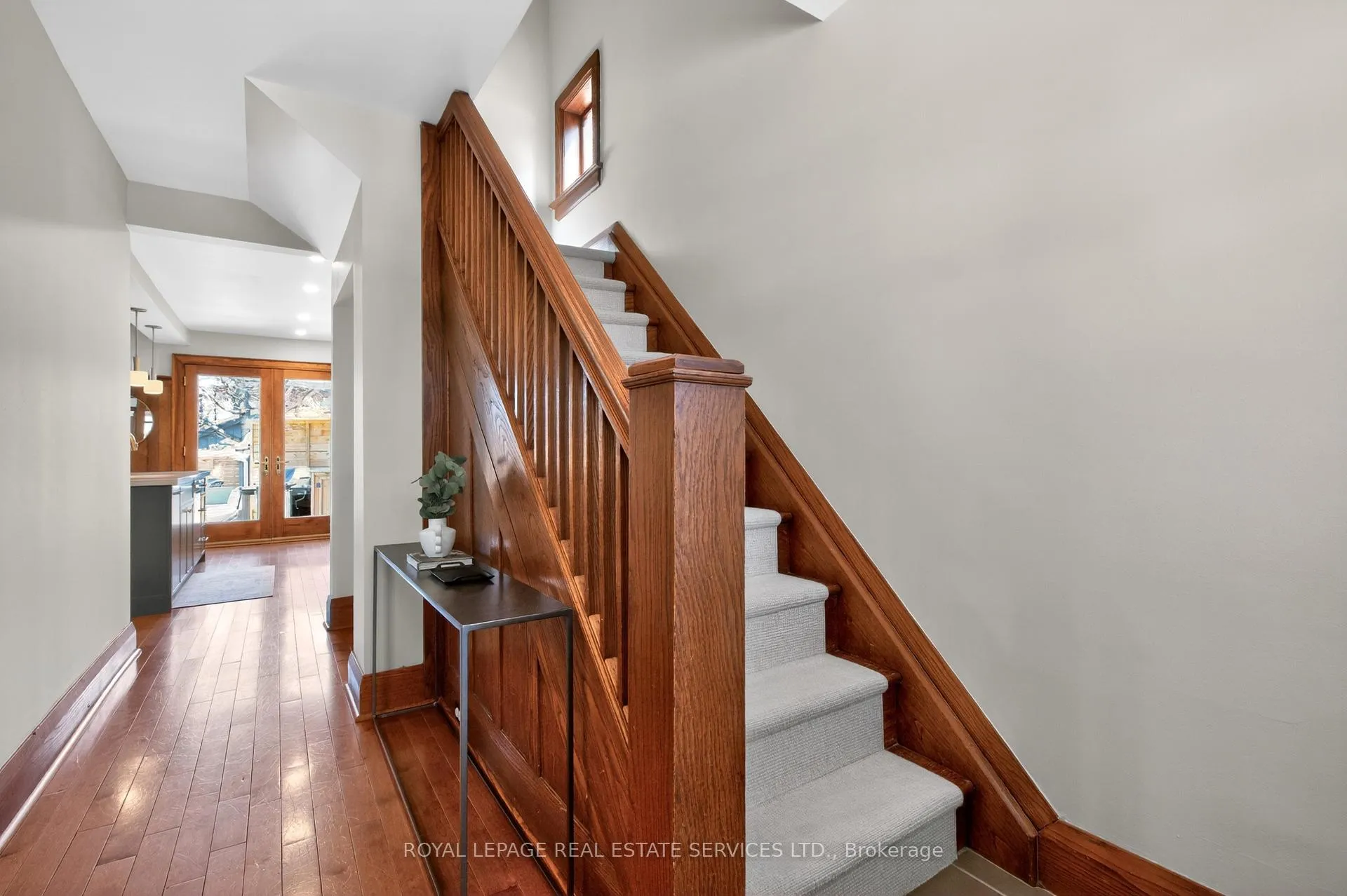 Photo 3 of 139 Evans Avenue, Toronto, Runnymede-Bloor West Village — HOMEH