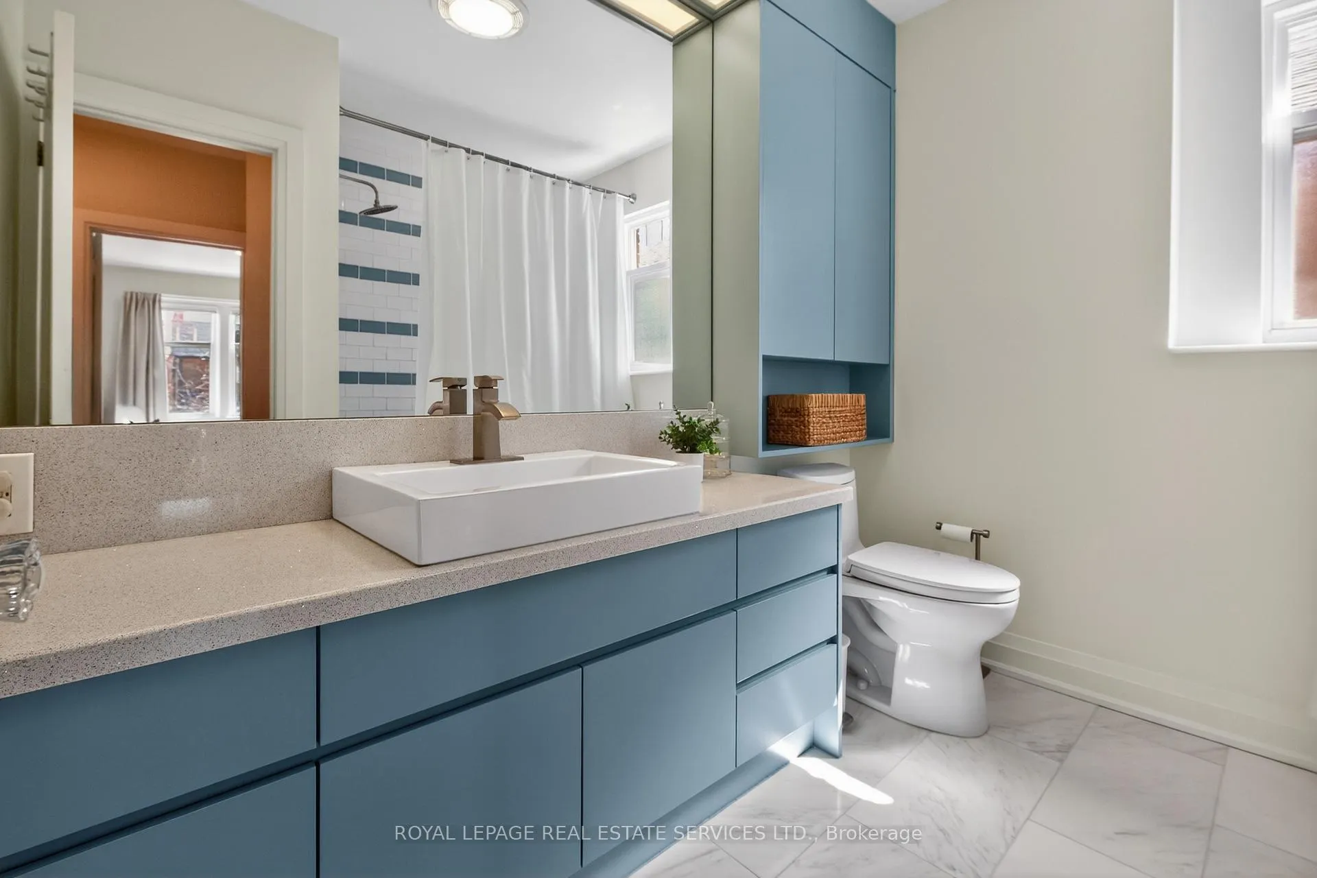 Photo 28 of 139 Evans Avenue, Toronto, Runnymede-Bloor West Village — HOMEH