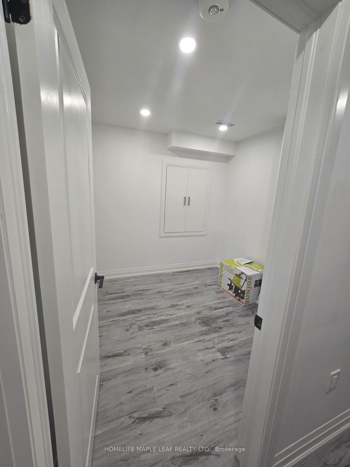 Photo 14 of 23 Blue Whale Boulevard, Brampton, Sandringham-Wellington — HOMEH