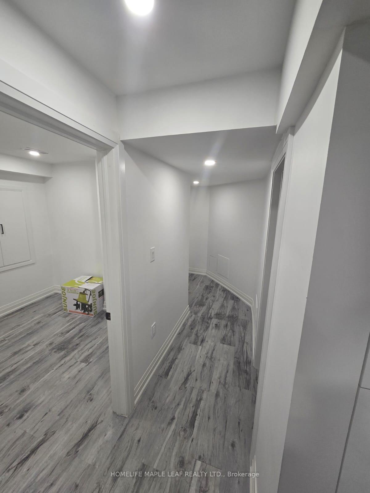 Photo 12 of 23 Blue Whale Boulevard, Brampton, Sandringham-Wellington — HOMEH