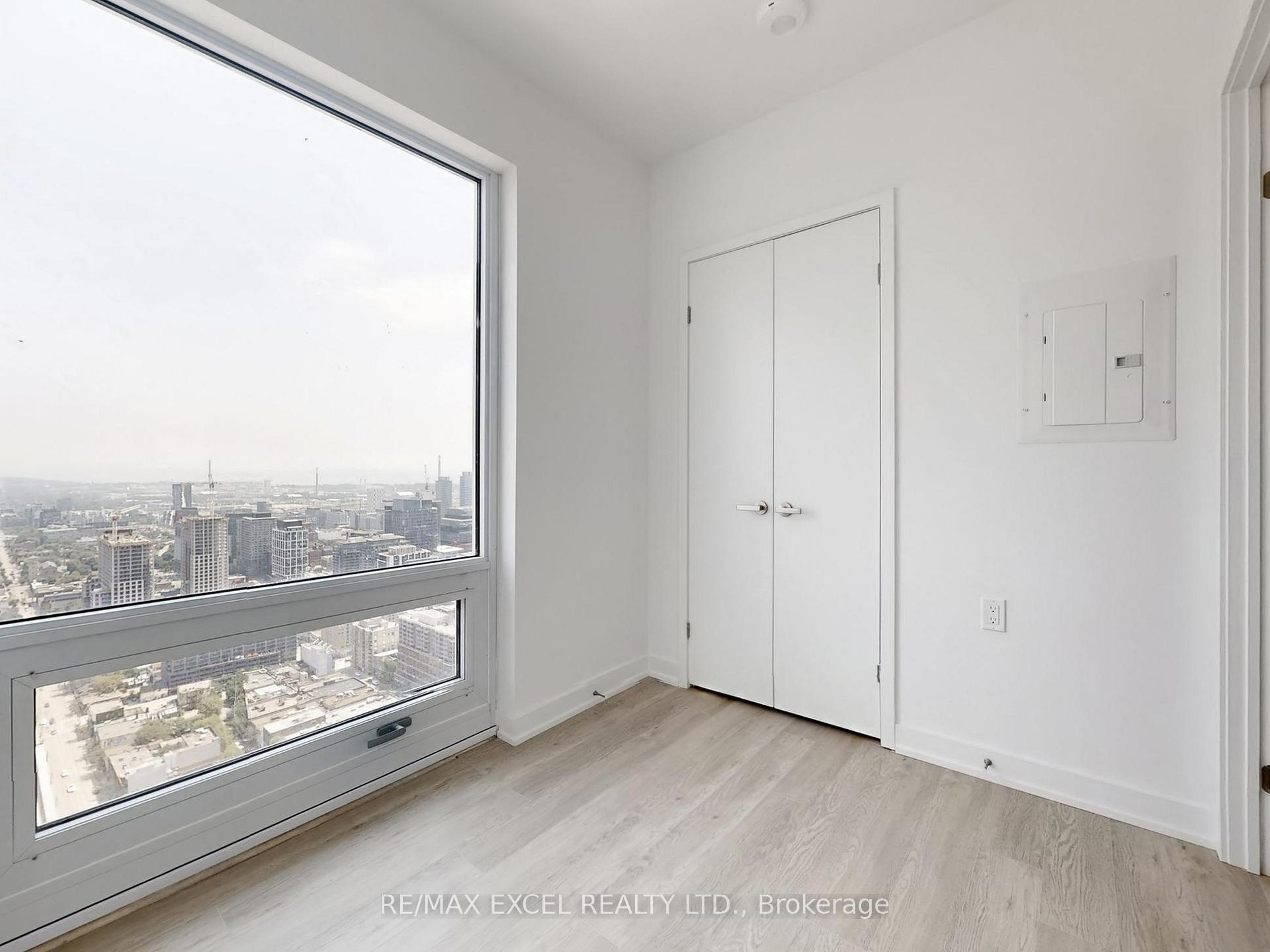 Photo 12 of Unit 5103, 88 Queen Street E, Toronto, Church-Yonge Corridor — HOMEH
