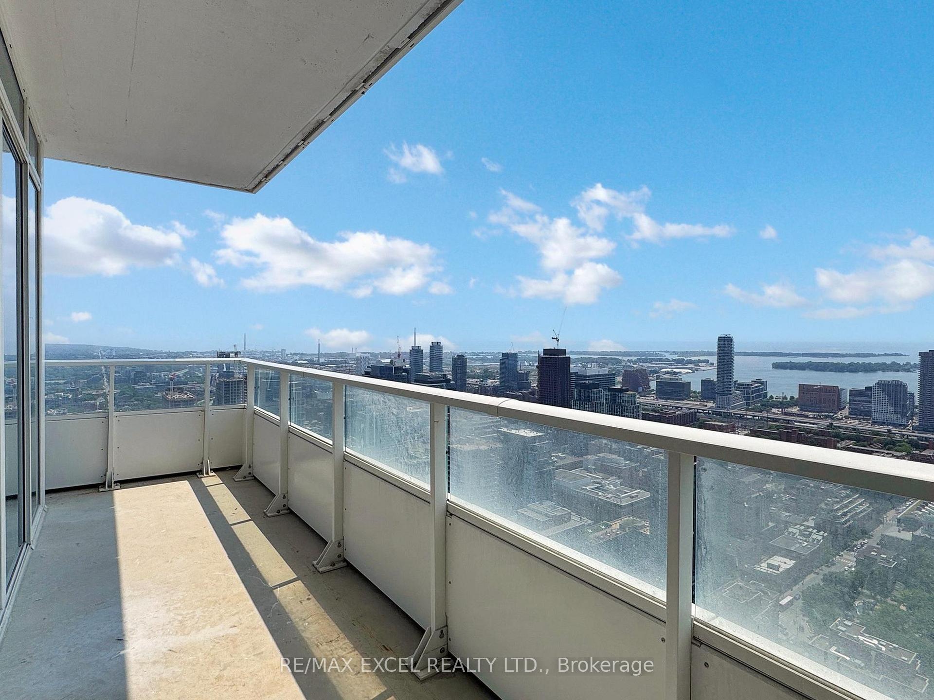 Photo 14 of Unit 5103, 88 Queen Street E, Toronto, Church-Yonge Corridor — HOMEH