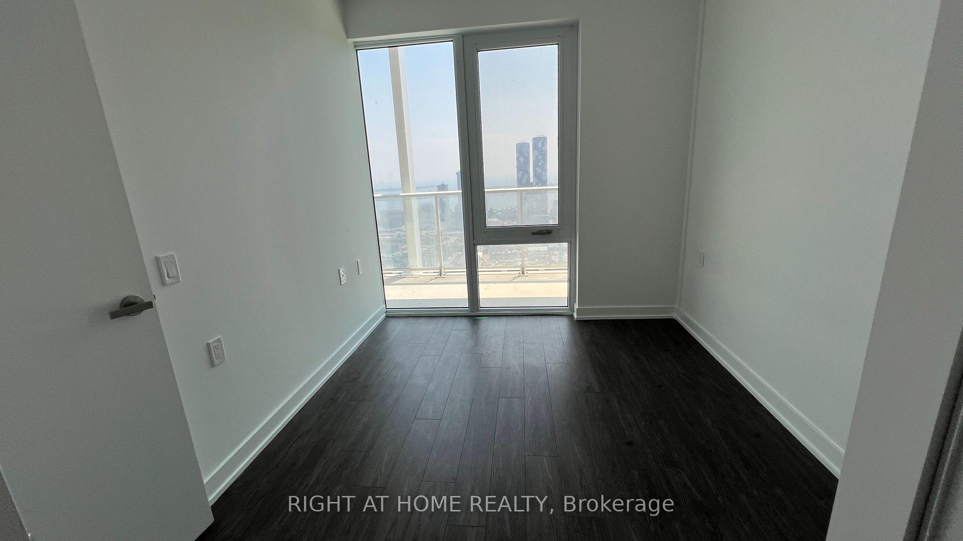 Photo 9 of Unit 5207, 88 Queen Street E, Toronto, Church-Yonge Corridor — HOMEH