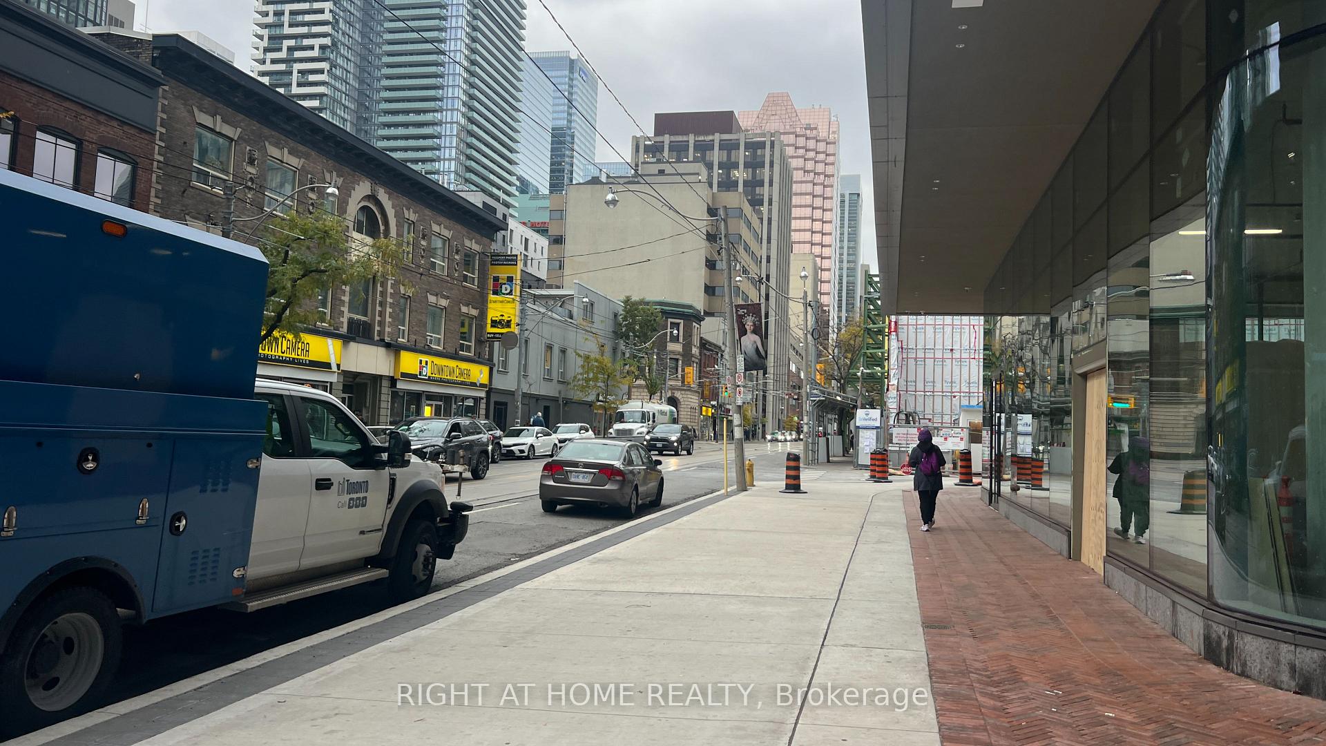Photo 15 of Unit 5207, 88 Queen Street E, Toronto, Church-Yonge Corridor — HOMEH