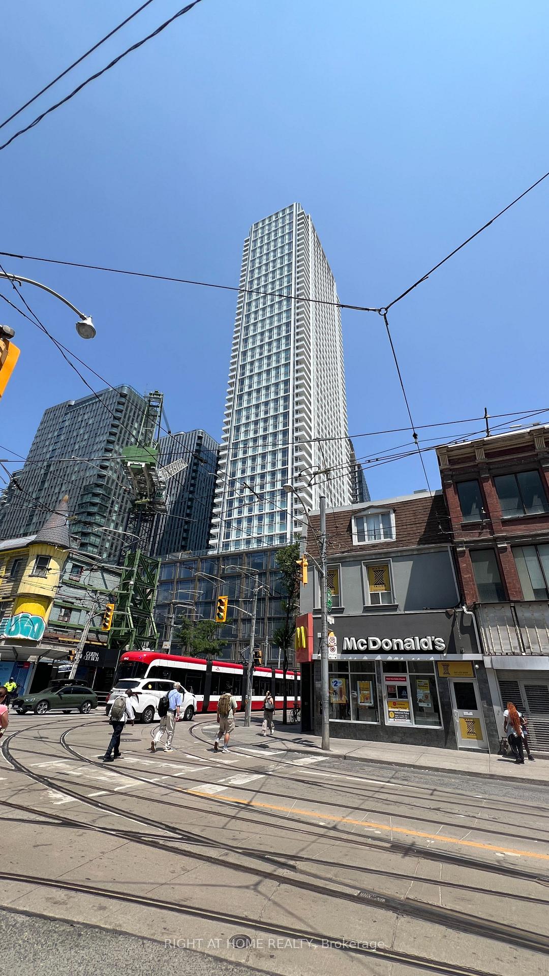Photo 16 of Unit 5207, 88 Queen Street E, Toronto, Church-Yonge Corridor — HOMEH
