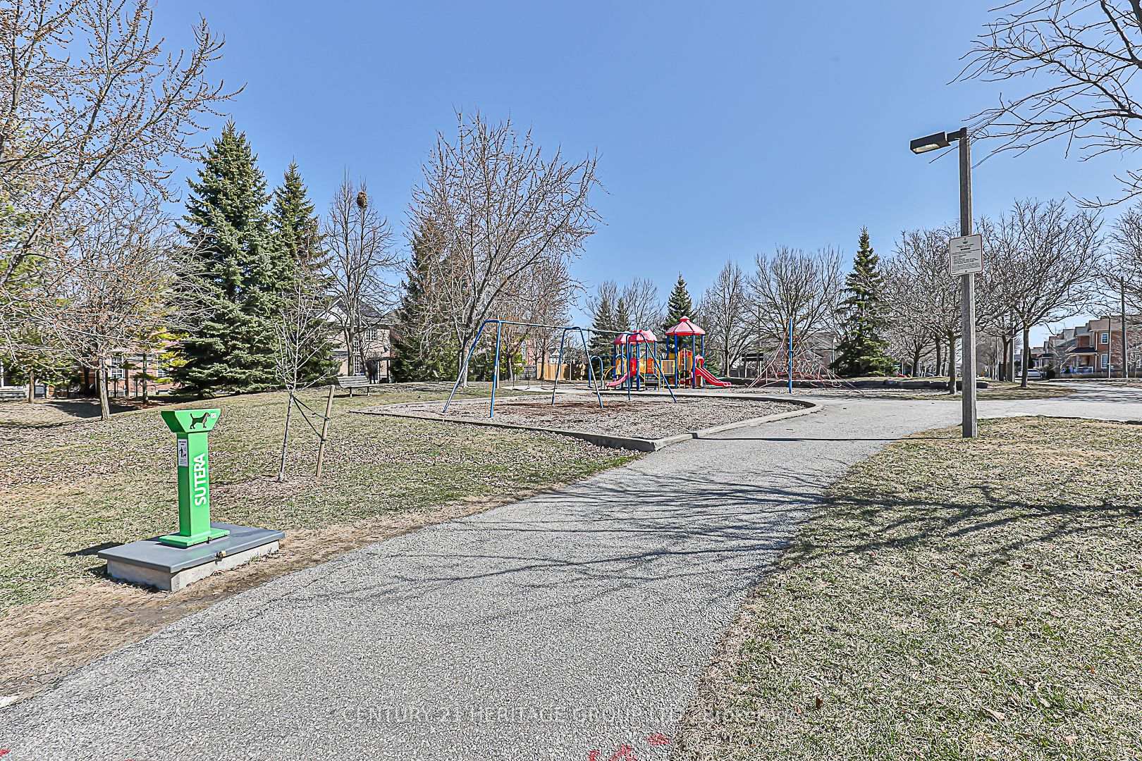 Photo 25 of 52 Perivale Gardens, Aurora, Bayview Wellington — HOMEH