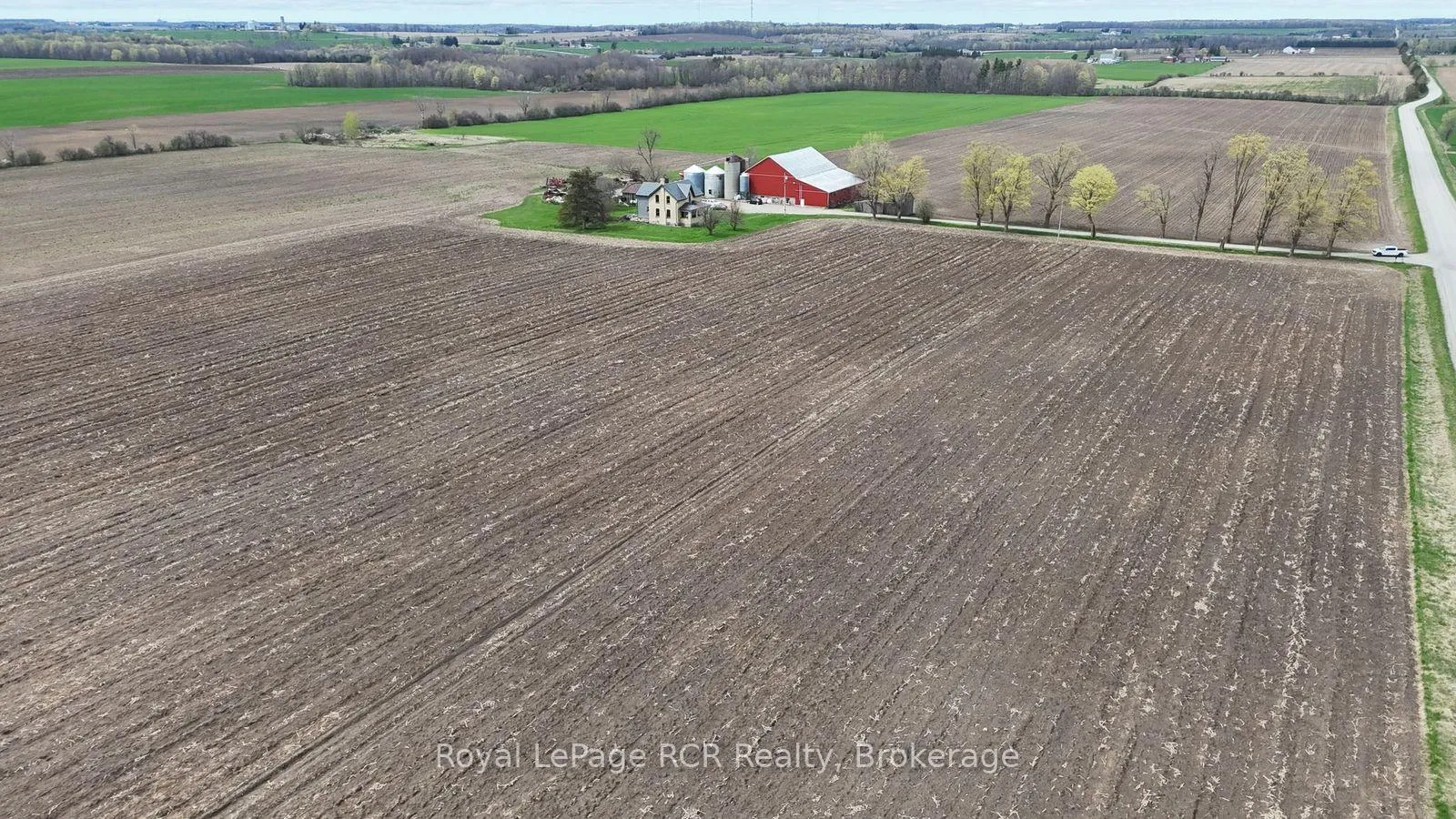 Photo 2 of 875 Sideroad 20 Road N, South Bruce — HOMEH